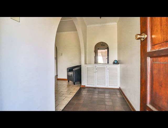 4 BEDROOM HOUSE FOR SALE IN CLARENDON